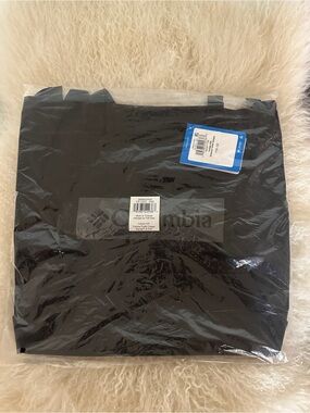 Brand New In Package Columbia Tote Bag